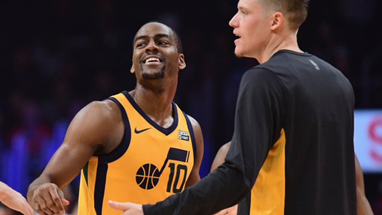 Jazz overwhelm Clippers in 4th quarter to win 126-107 (Nov 30, 2017)